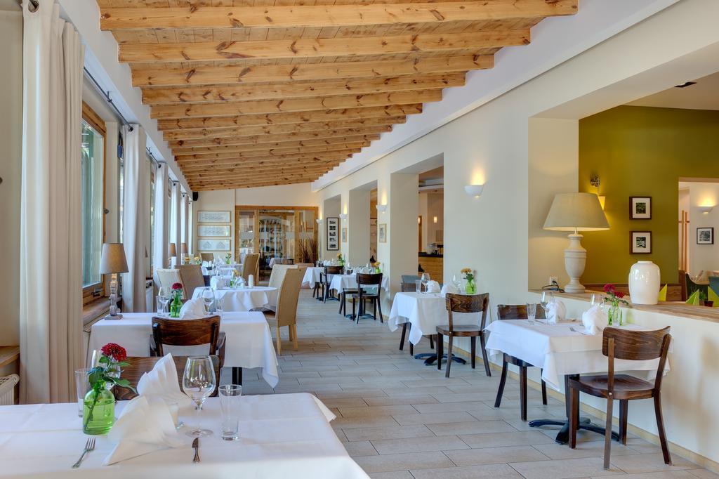 Hotel Strandhaus - Boutique Resort & Spa Люббен Екстер'єр фото